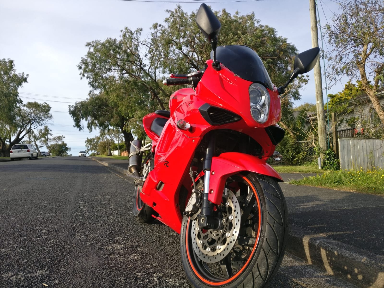 Hyosung_GT250R_PHOTO-2025-12-15-21-53-03.jpg